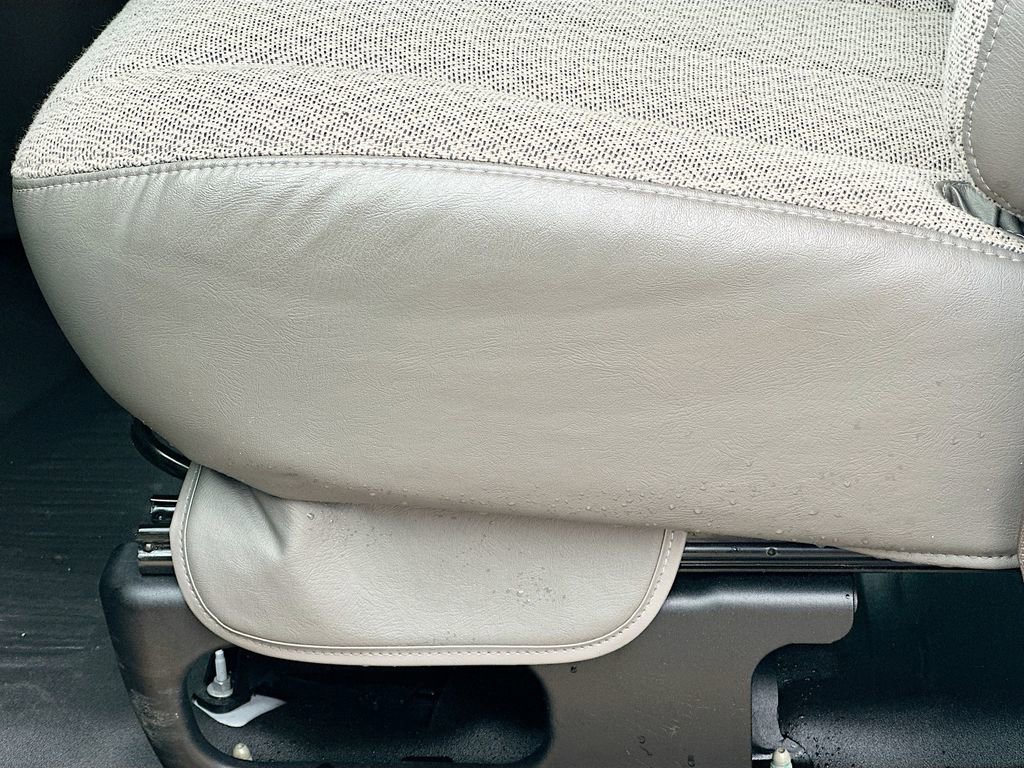 Used 2024 GMC Savana 4500 w/ Power Convenience Package image 21