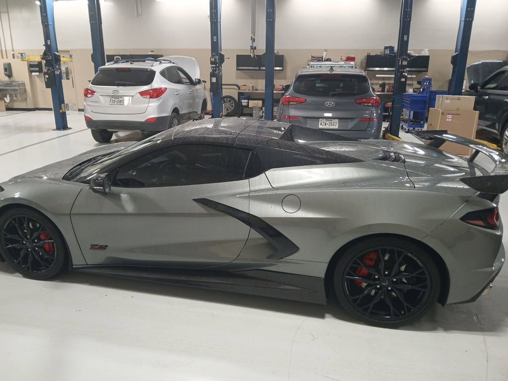Used 2023 Chevrolet Corvette Stingray Preferred Conv w/ 2LT RWD image 14