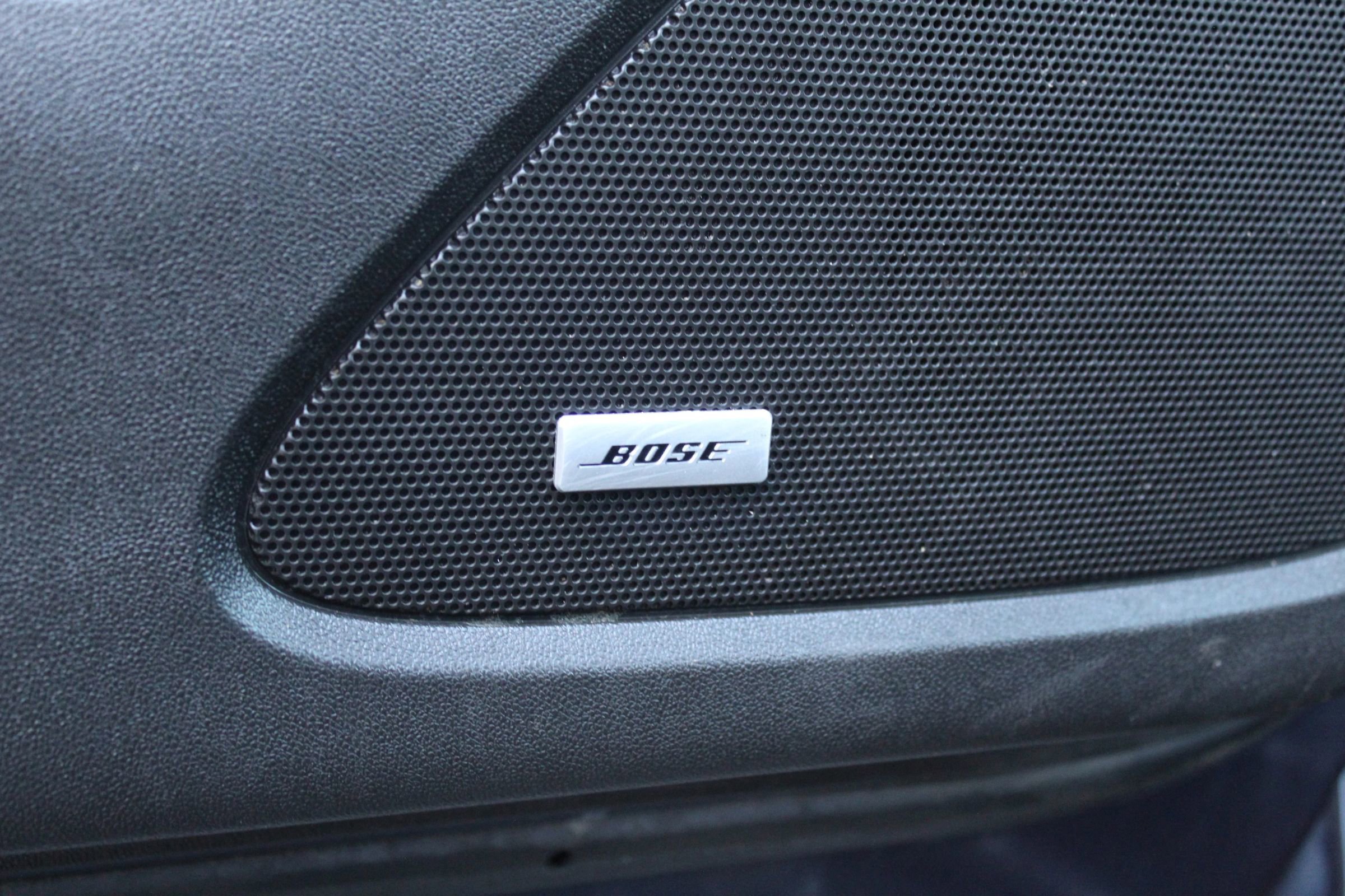 Used 2018 Chevrolet Equinox Premier image 29