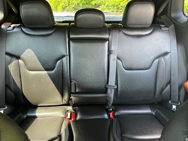 Used 2025 Jeep Compass Limited AWD/4WD image 37