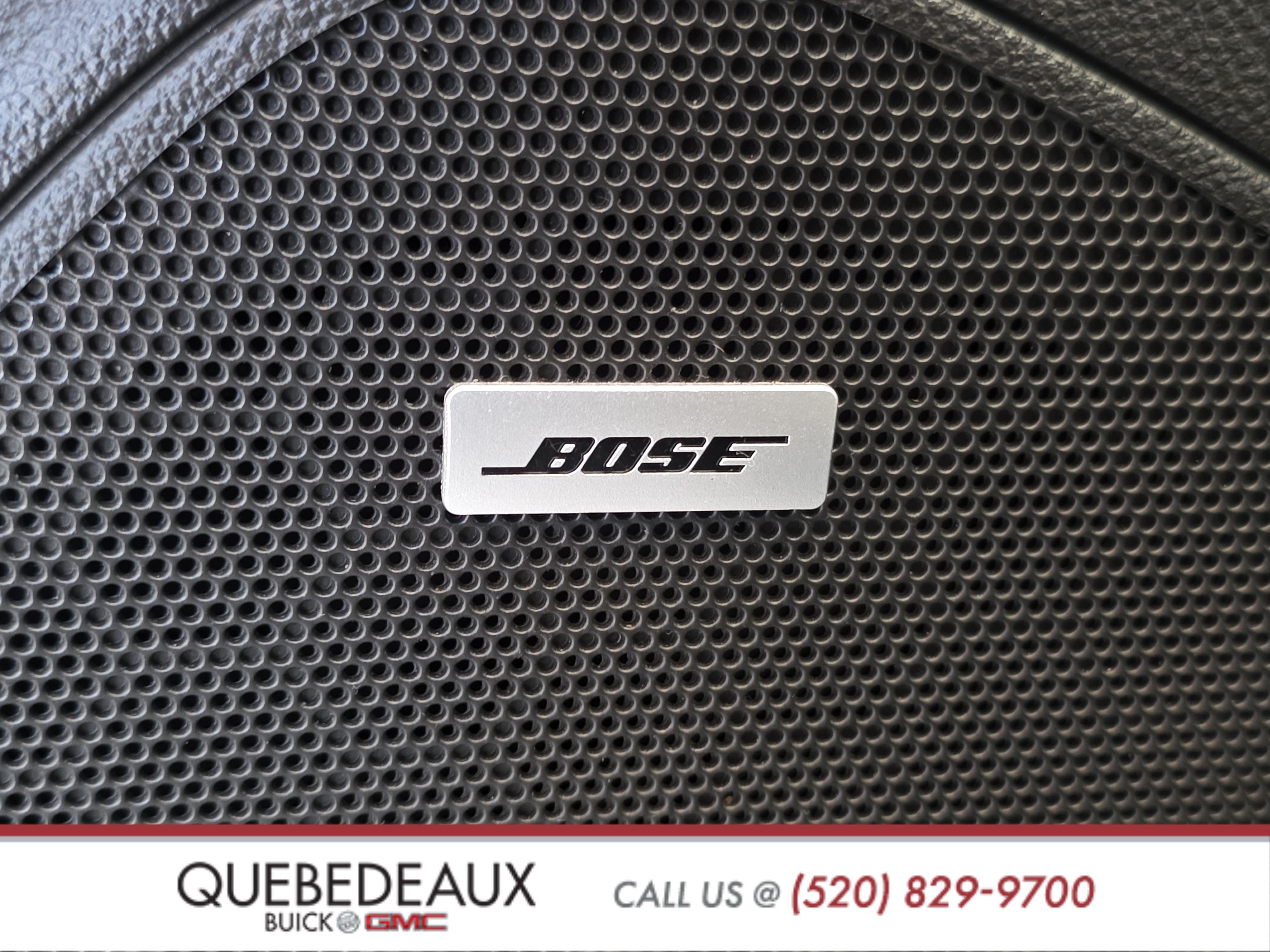 Used 2019 Buick Encore Essence w/ Experience Buick Package FWD image 11