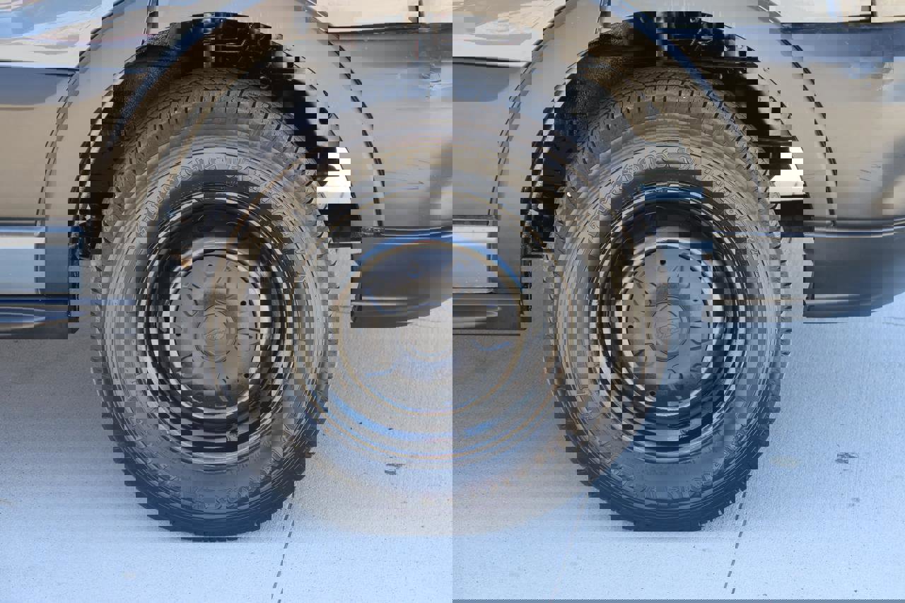 Used 2019 Ford Transit 250 148 High Roof Extended image 8