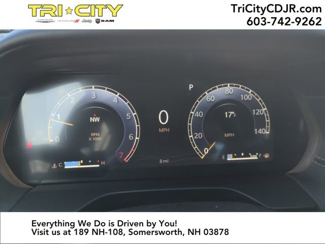 New 2025 Jeep Grand Cherokee Overland image 15