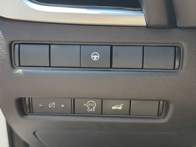 Used 2023 Nissan Rogue SL w/ SL Premium Package AWD/4WD image 23