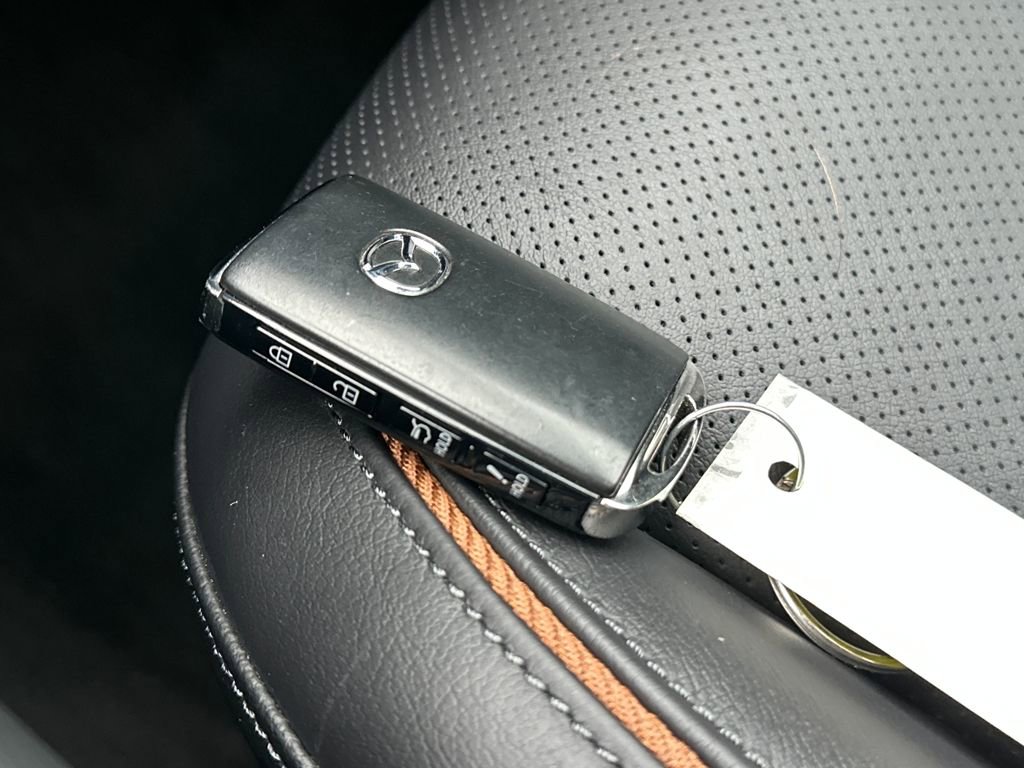 Used 2024 MAZDA CX-50 AWD 2.5 S w/ Cargo Package image 28