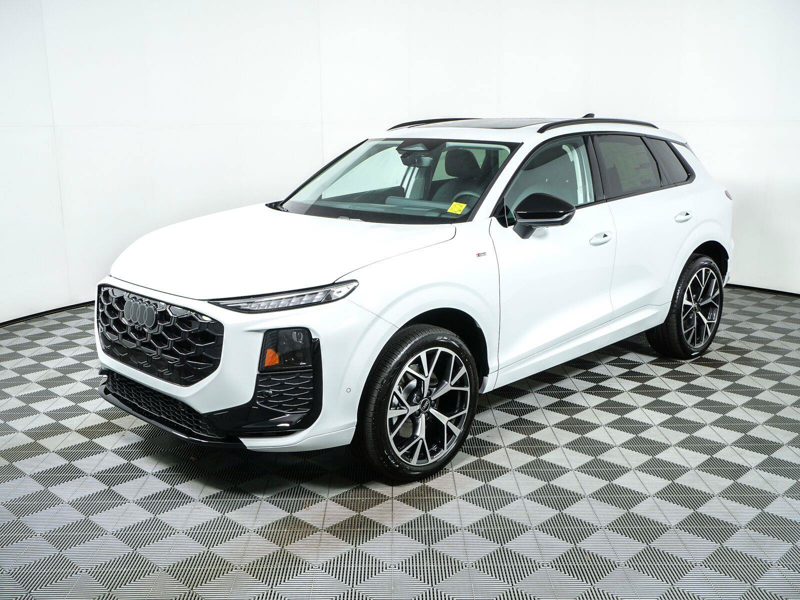 New 2026 Audi Q3 quattro 2.0T AWD/4WD image 27