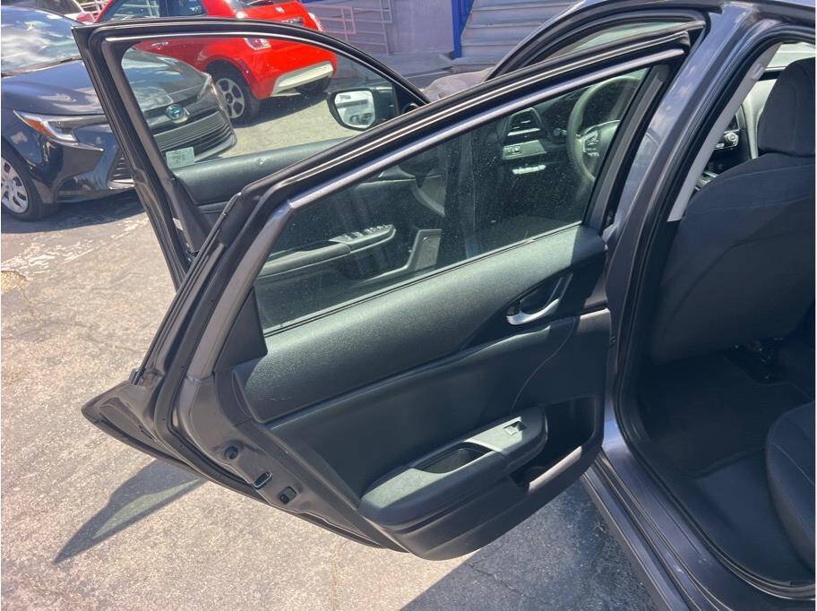 Used 2022 Honda Insight EX image 16
