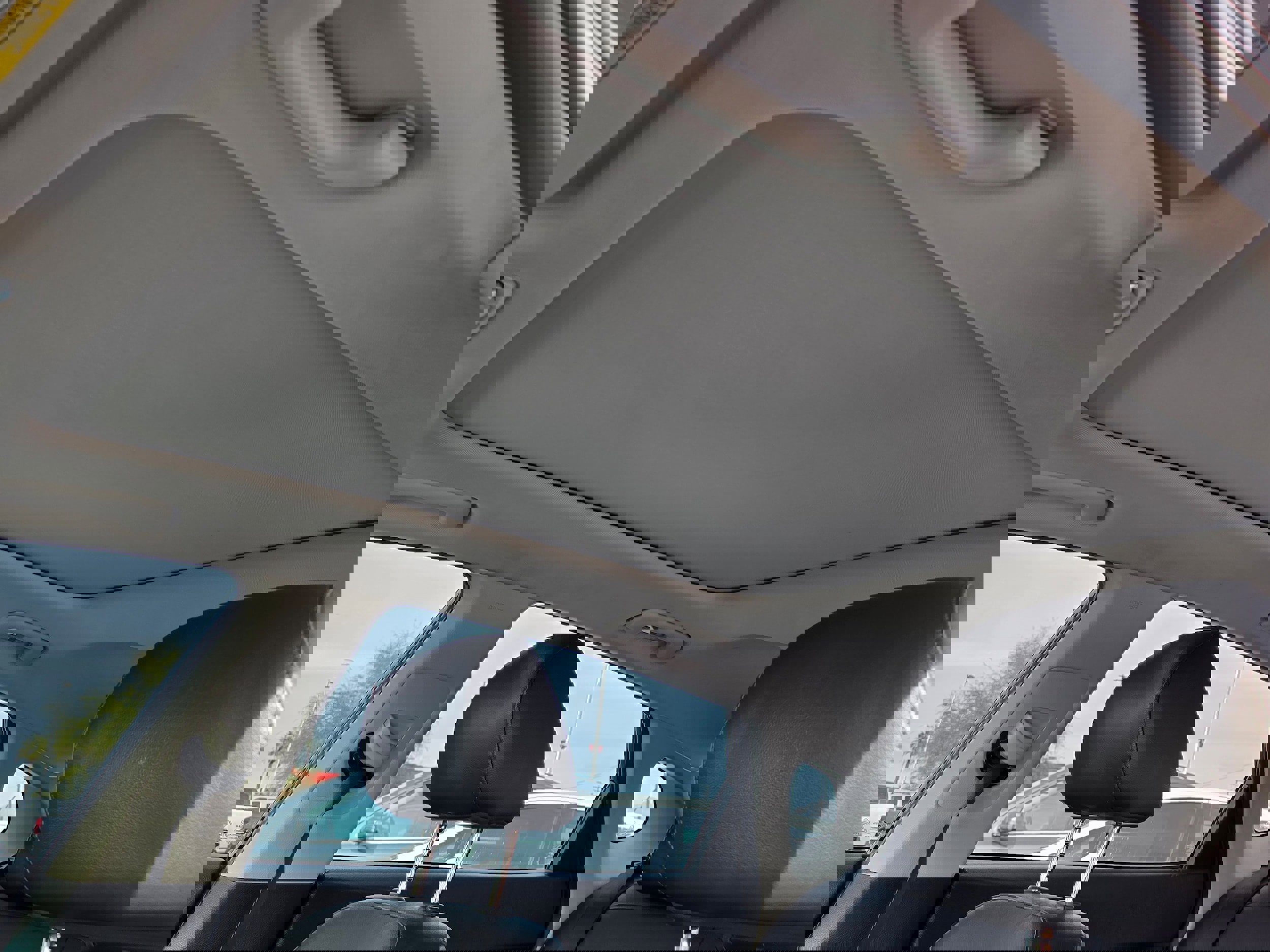 Used 2017 Kia Optima EX w/ Premium Package image 21