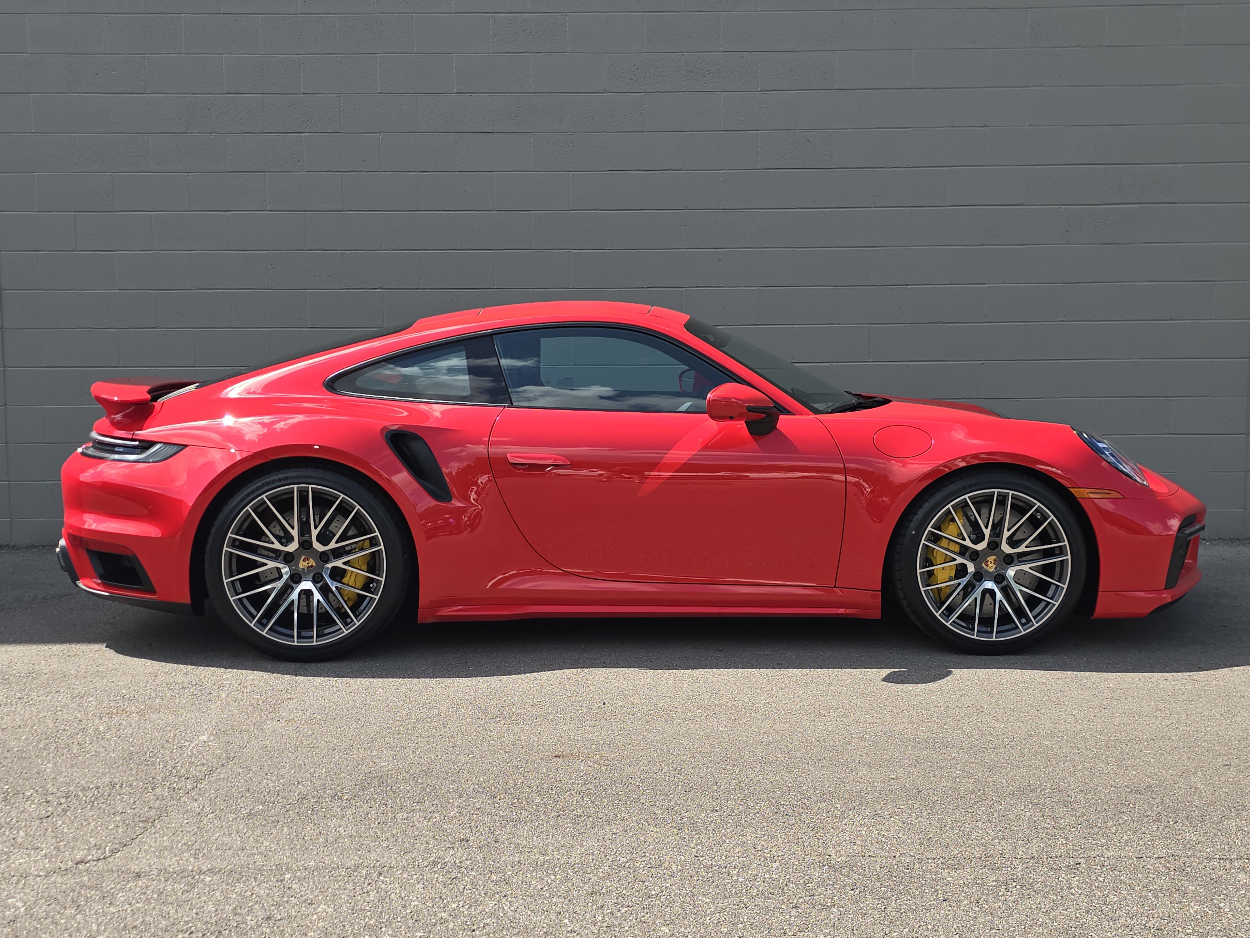 Certified 2021 Porsche 911 Turbo S AWD/4WD image 17