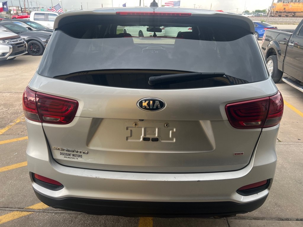 Used 2020 Kia Sorento L FWD image 5