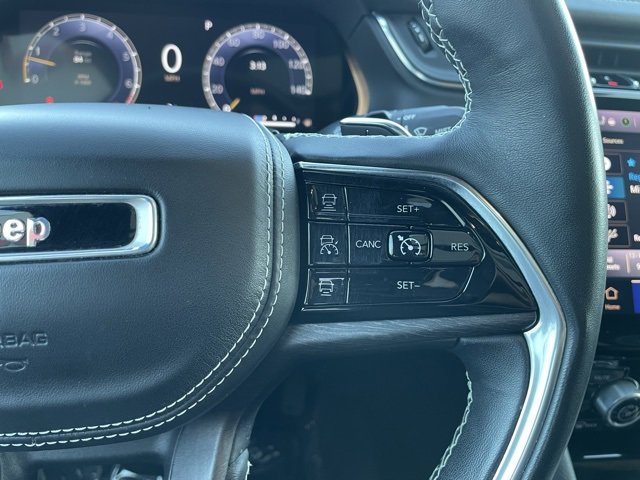 Used 2021 Jeep Grand Cherokee L Overland w/ Luxury Tech Group IV image 16