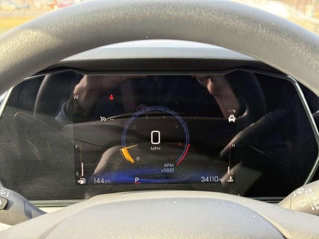 Used 2025 Chevrolet Trax LT FWD image 15