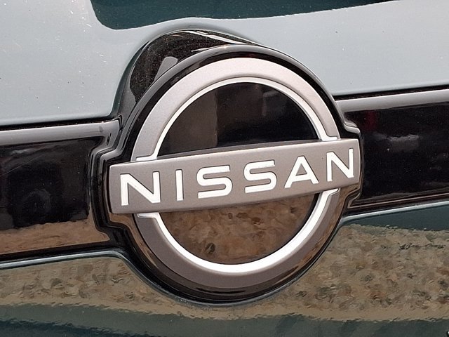 Used 2025 Nissan Pathfinder SL AWD/4WD image 29