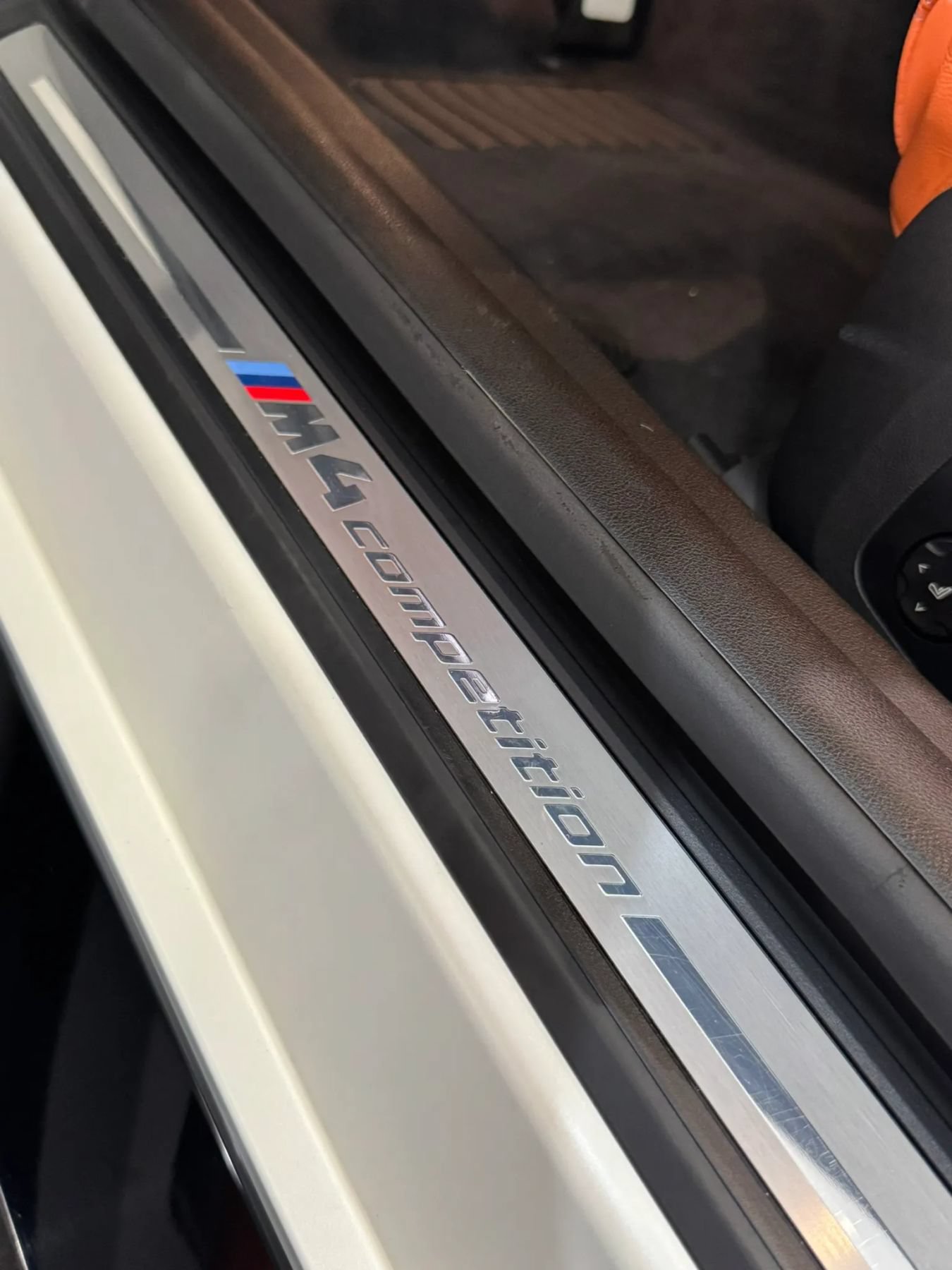 Used 2021 BMW M4 Competition w/ M Carbon Exterior Package RWD image 40