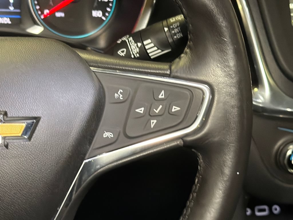 Used 2019 Chevrolet Equinox LT FWD image 28