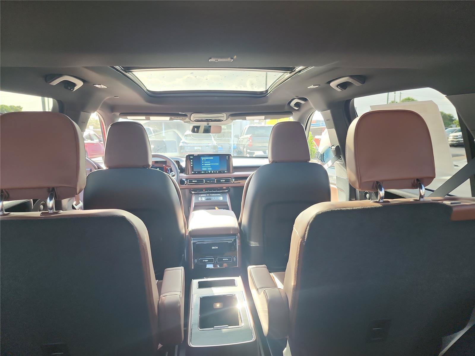 New 2026 Lincoln Aviator Reserve w/ Jet Appearance Package RWD image 20