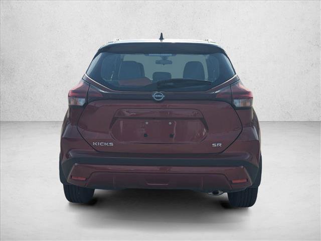 Used 2023 Nissan Kicks SR w/ SR Premium Package image 6