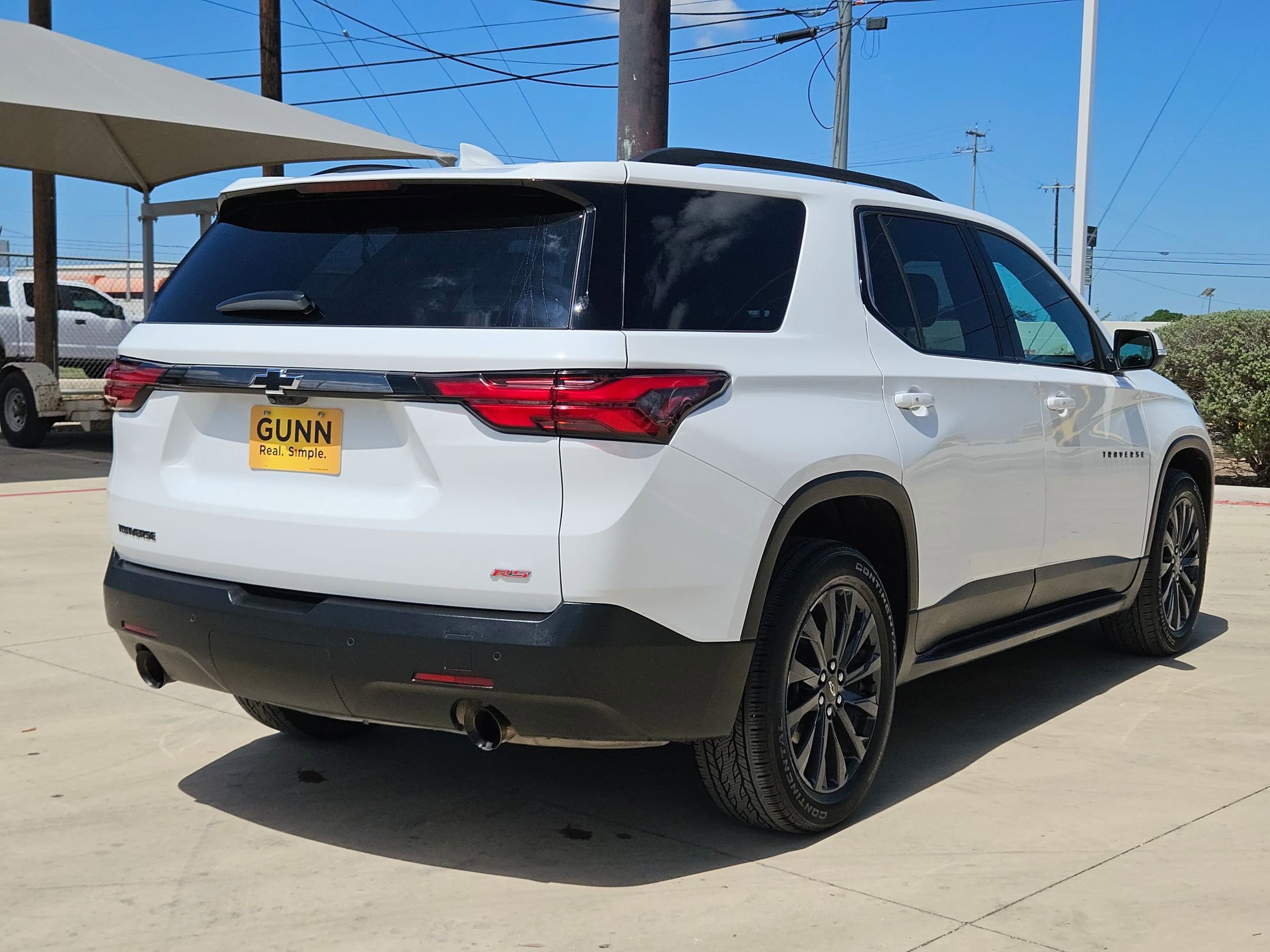 Certified 2023 Chevrolet Traverse RS w/ LPO, 'HIT The Road' Package FWD image 3