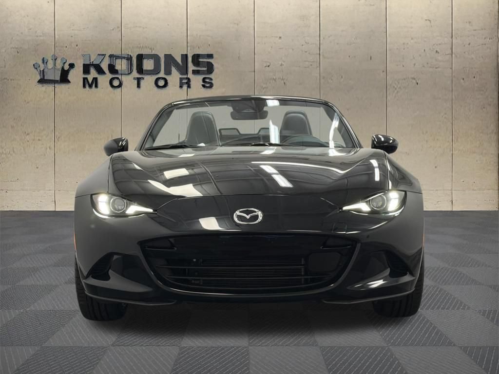 Certified 2025 MAZDA MX-5 Miata Grand Touring w/ Weather Package RWD video 3