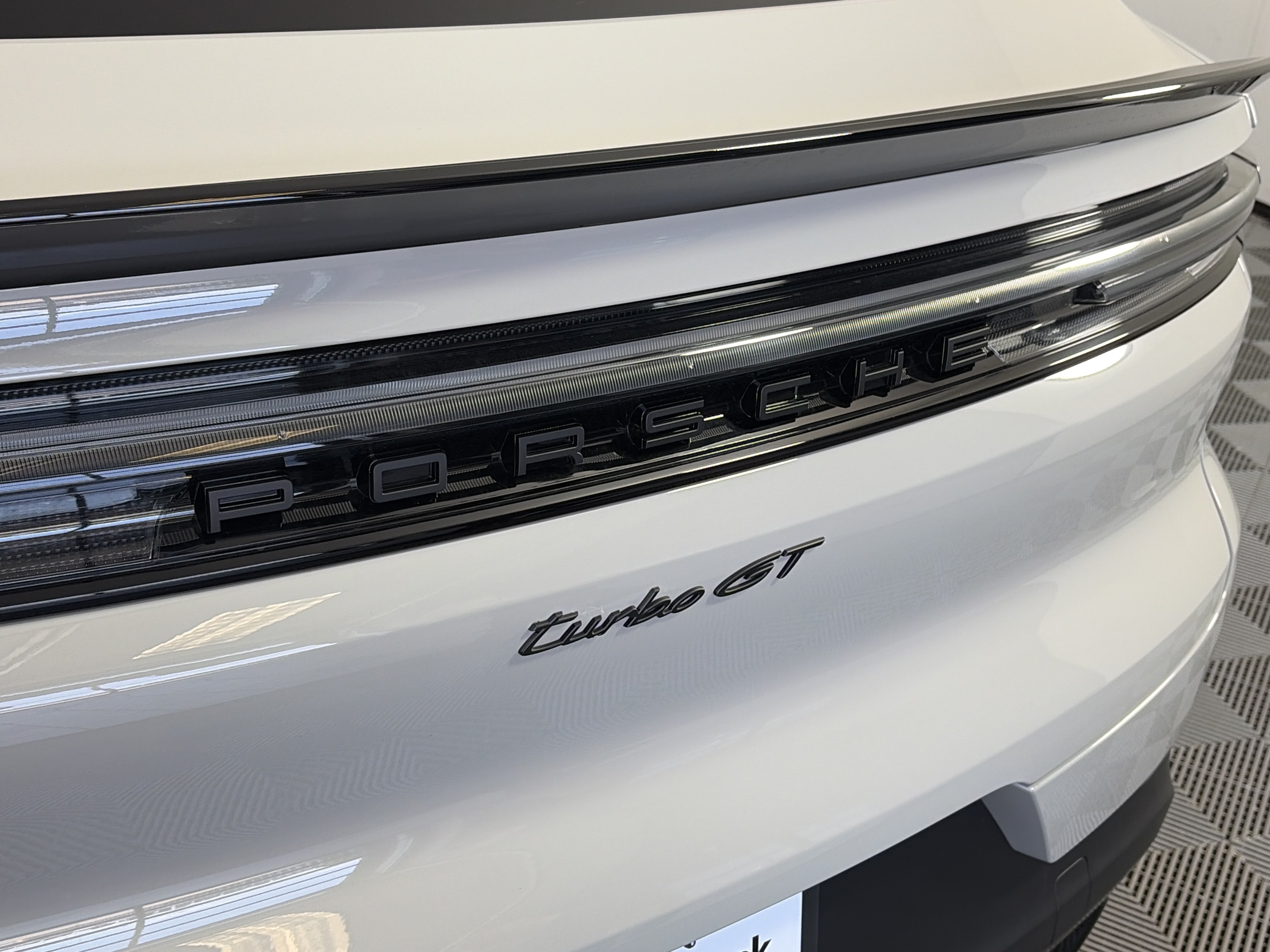 Used 2024 Porsche Cayenne Turbo GT AWD/4WD image 16