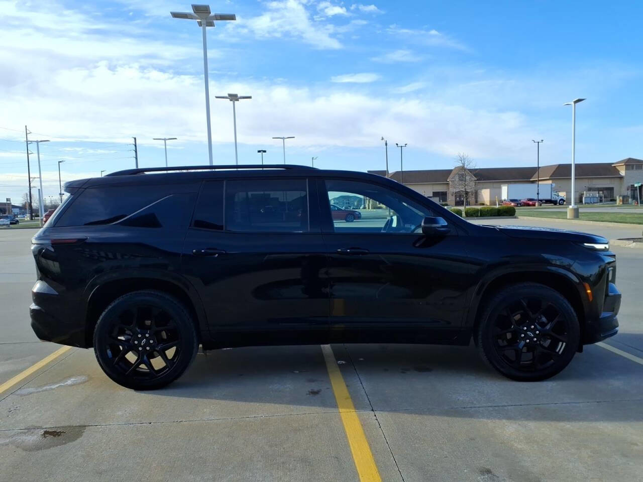 Used 2024 Chevrolet Traverse RS w/ LPO, Floor Liner Package image 6