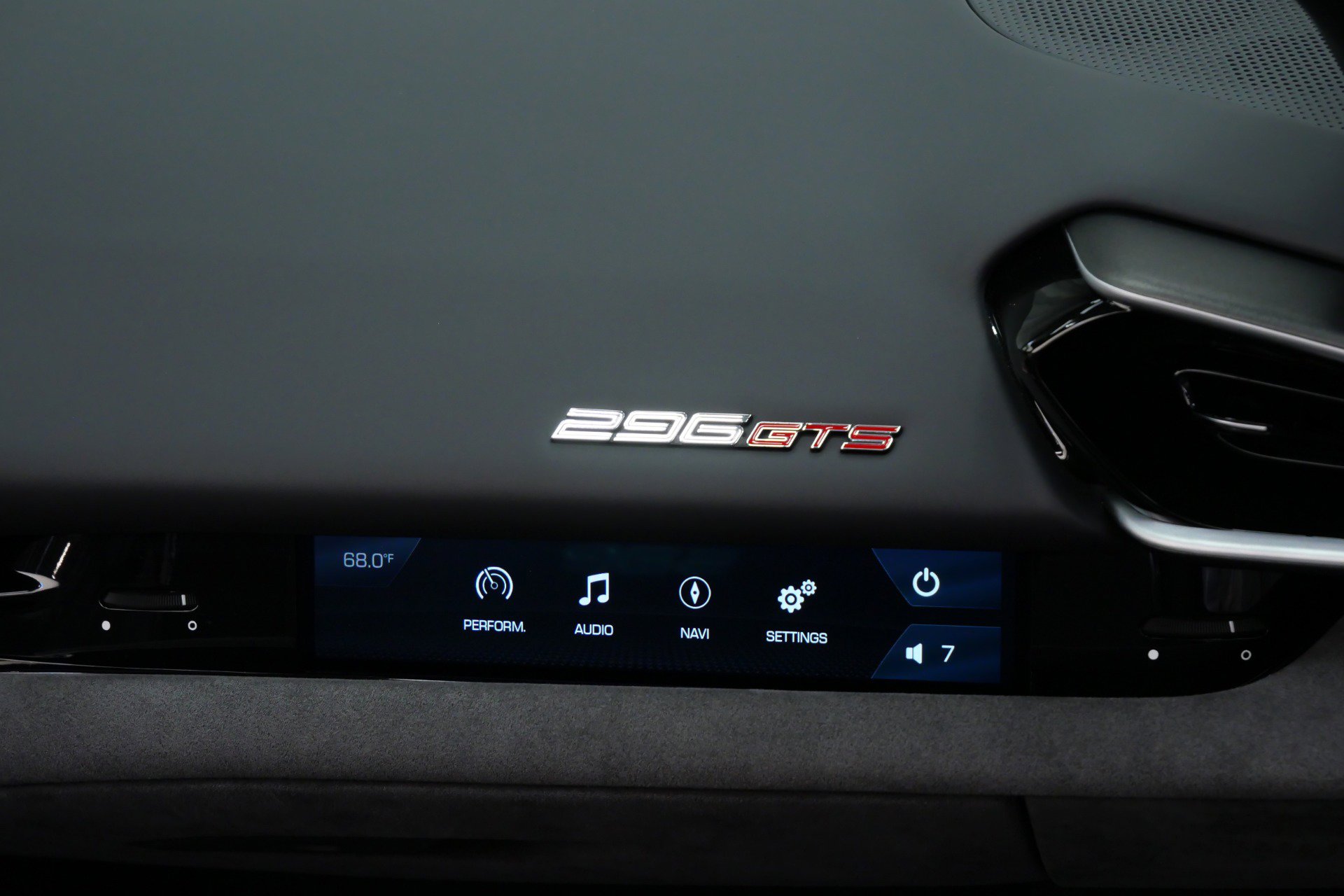 Used 2025 Ferrari 296 GTS image 39