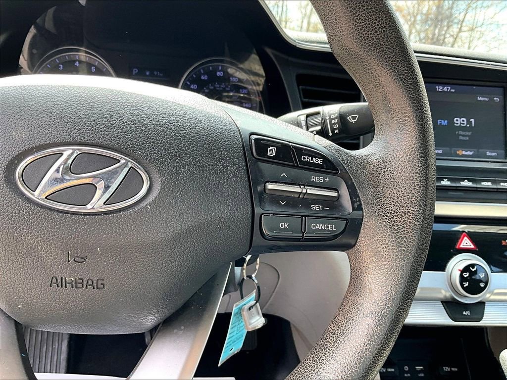 Used 2019 Hyundai Elantra SEL FWD image 12
