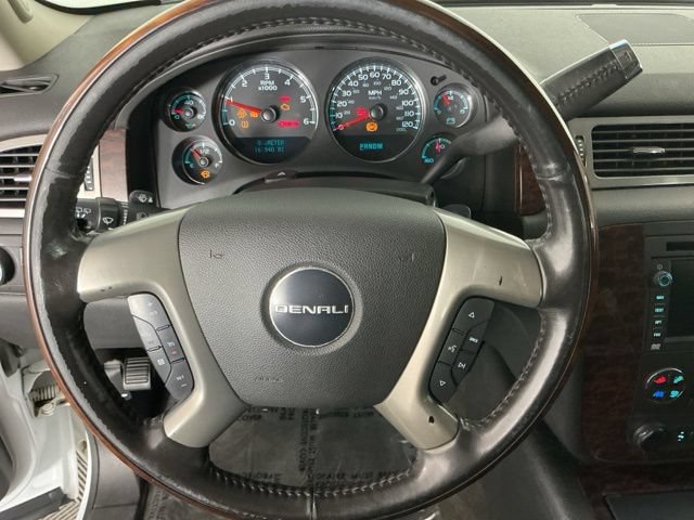 Used 2008 GMC Yukon Denali AWD/4WD image 14