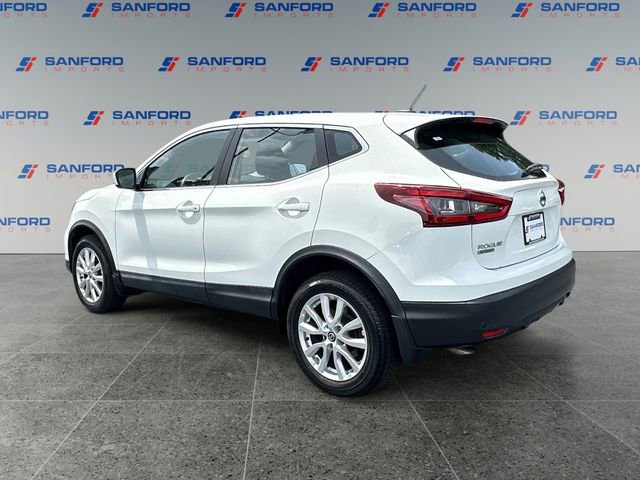 Used 2021 Nissan Rogue Sport S FWD image 3
