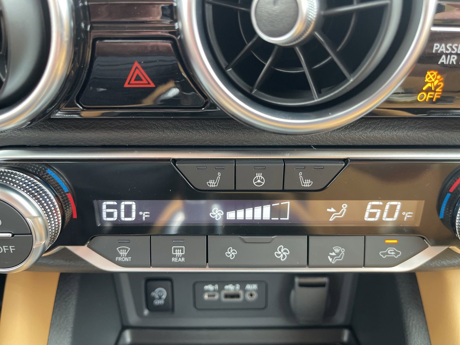 New 2025 Nissan Sentra SV w/ SV Premium Package image 25