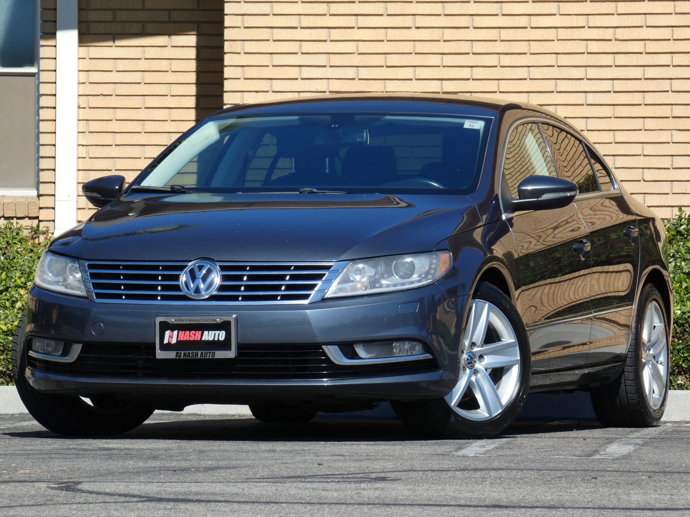 Used 2014 Volkswagen CC Sport image 4