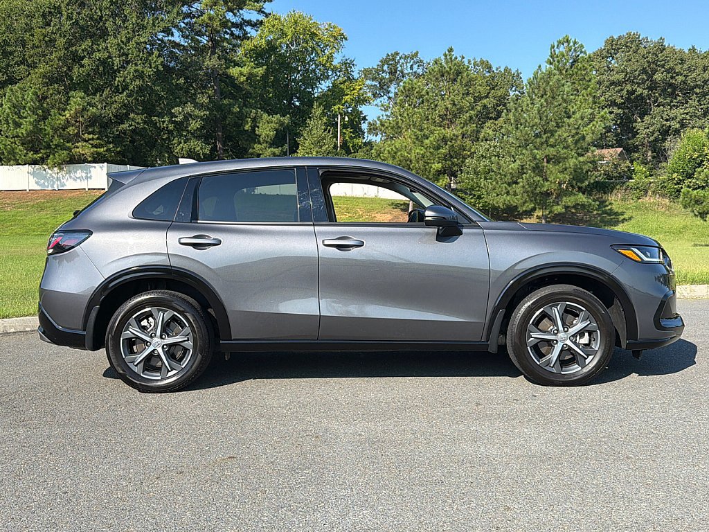 Used 2025 Honda HR-V EX-L image 2