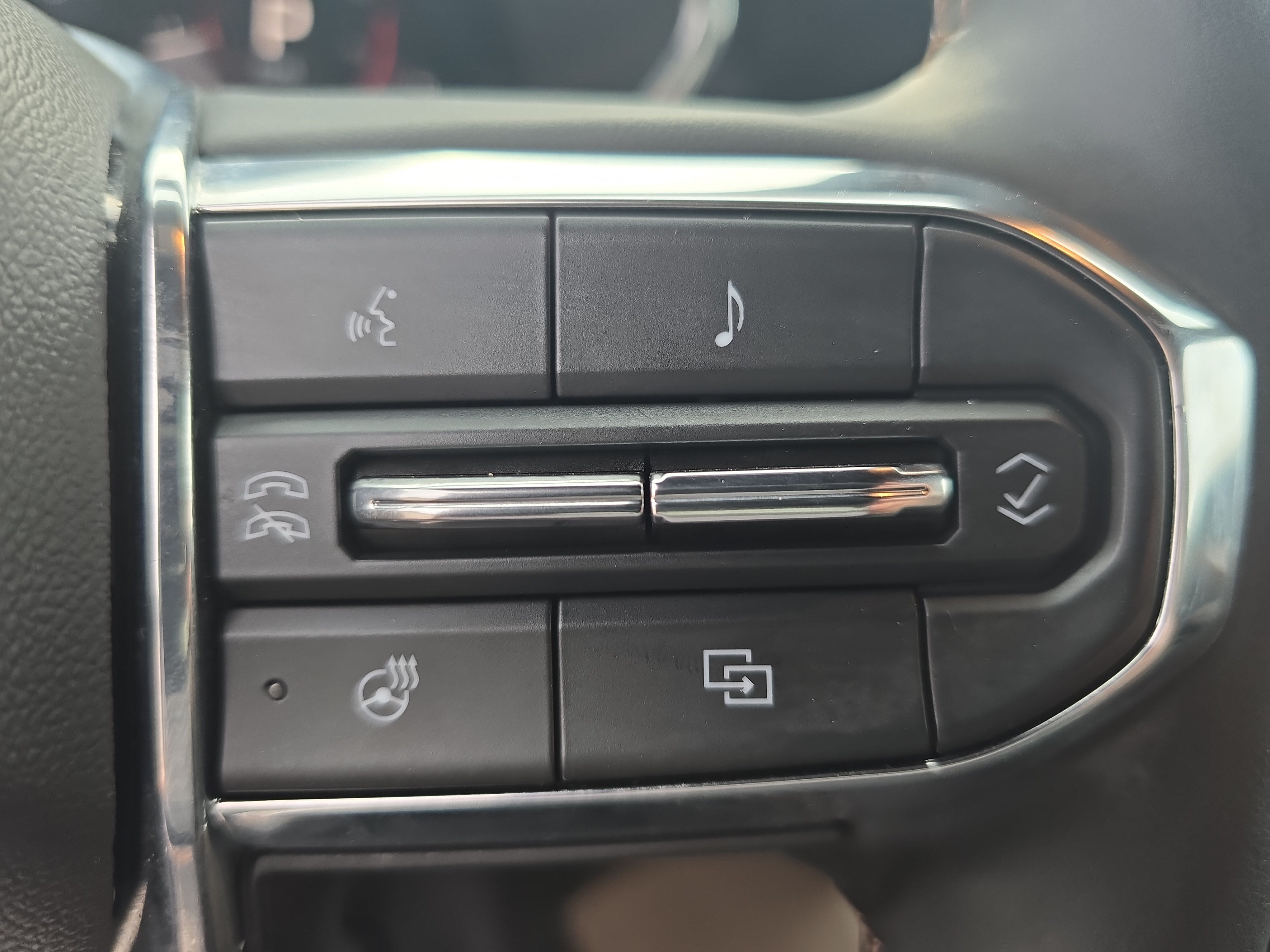 Used 2023 GMC Canyon Denali AWD/4WD image 17