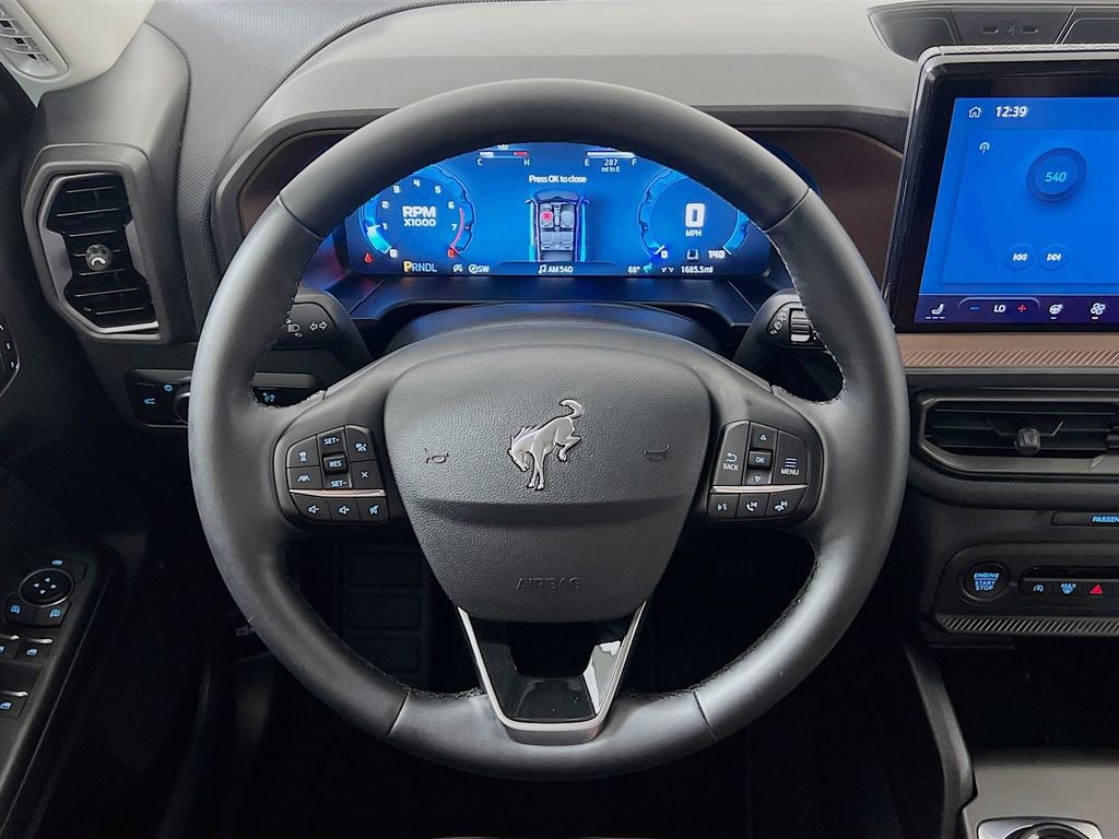 Used 2025 Ford Bronco Sport Outer Banks image 15