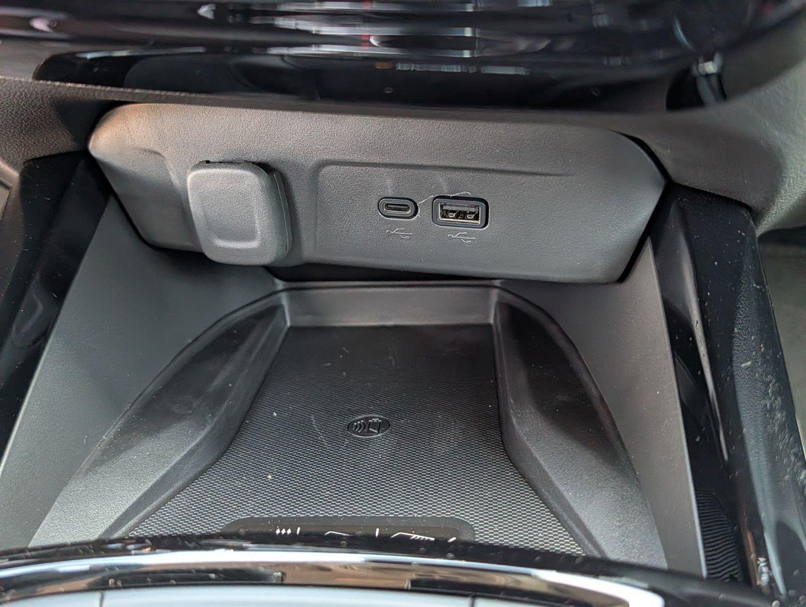 New 2026 Chevrolet Trax LT w/ Sunroof Package FWD image 16