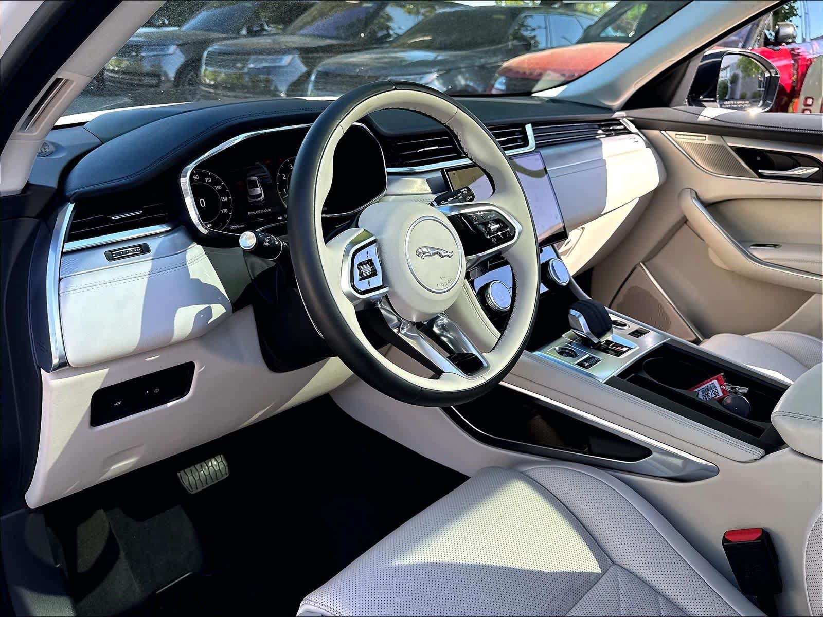Used 2023 Jaguar F-PACE S AWD/4WD image 17