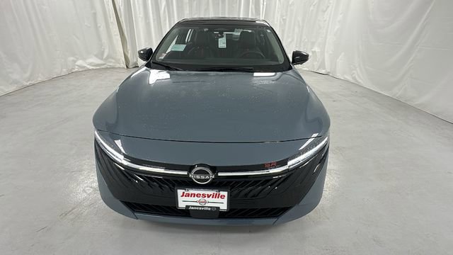 New 2026 Nissan Sentra SR image 8