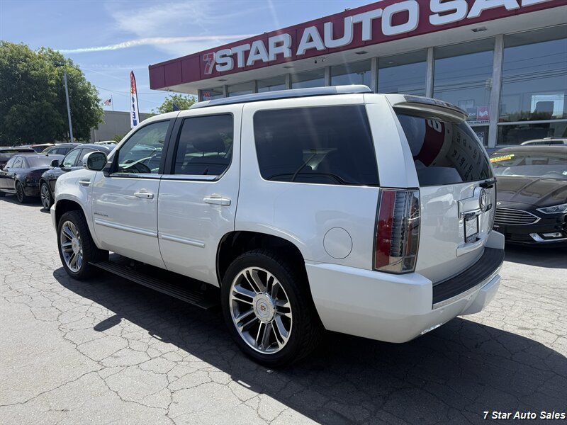 Used 2013 Cadillac Escalade Premium AWD/4WD image 6