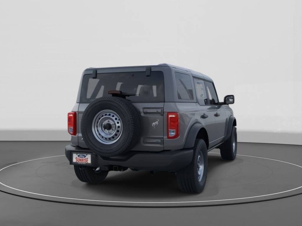New 2025 Ford Bronco 4-Door image 8
