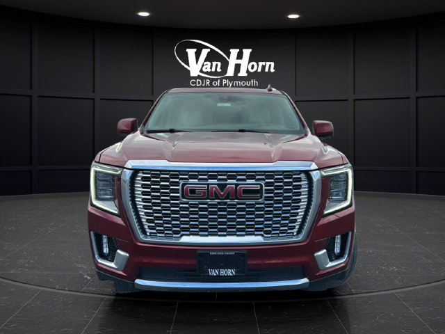 Used 2021 GMC Yukon XL Denali w/ Denali Premium Package AWD/4WD image 2