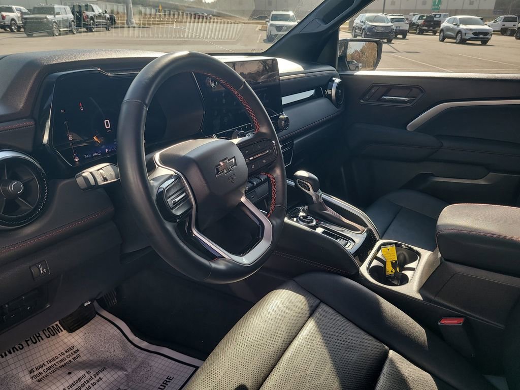 Used 2023 Chevrolet Colorado Z71 w/ Z71 Convenience Package 2 image 10