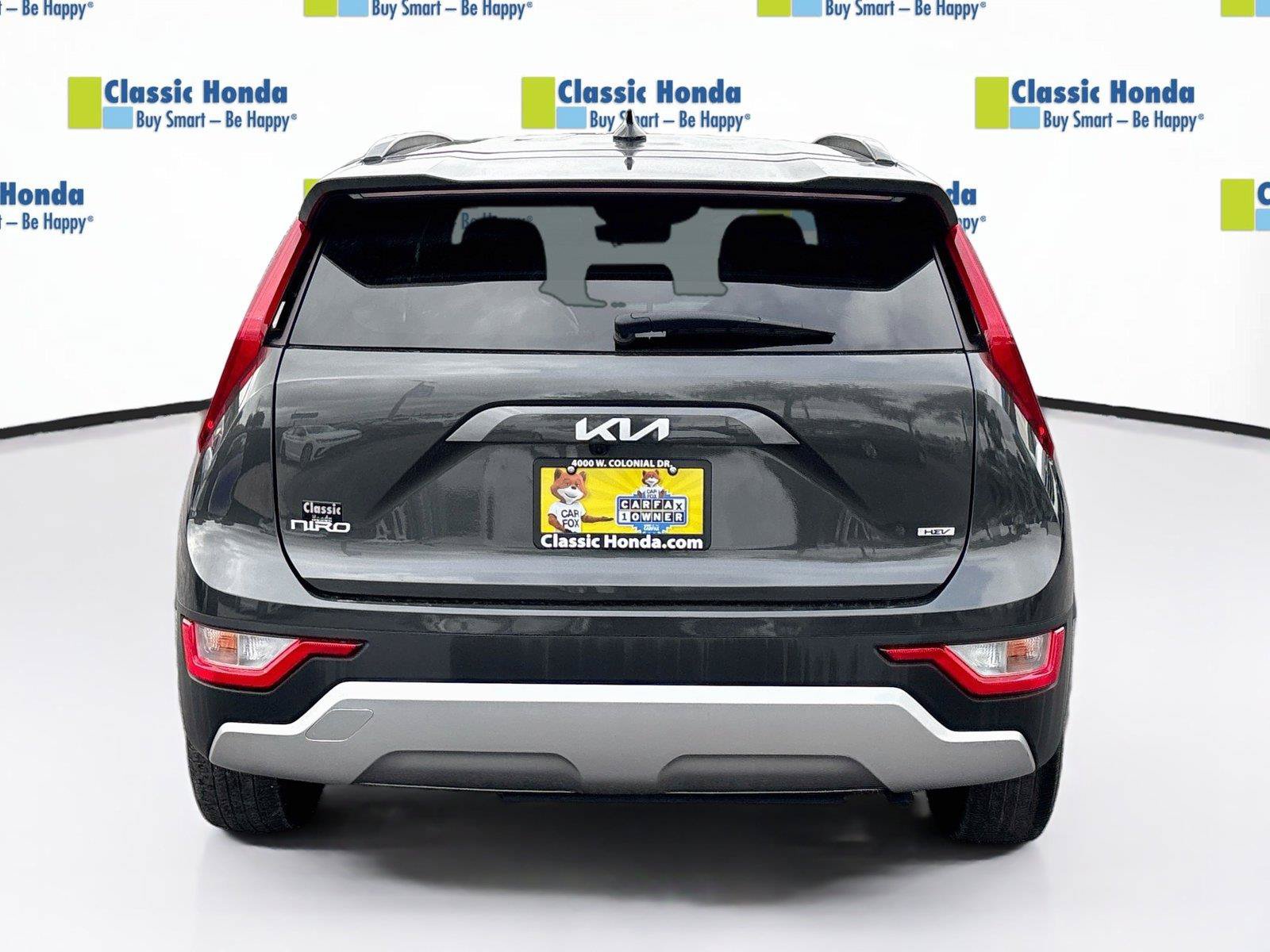 Used 2025 Kia Niro LX FWD image 7