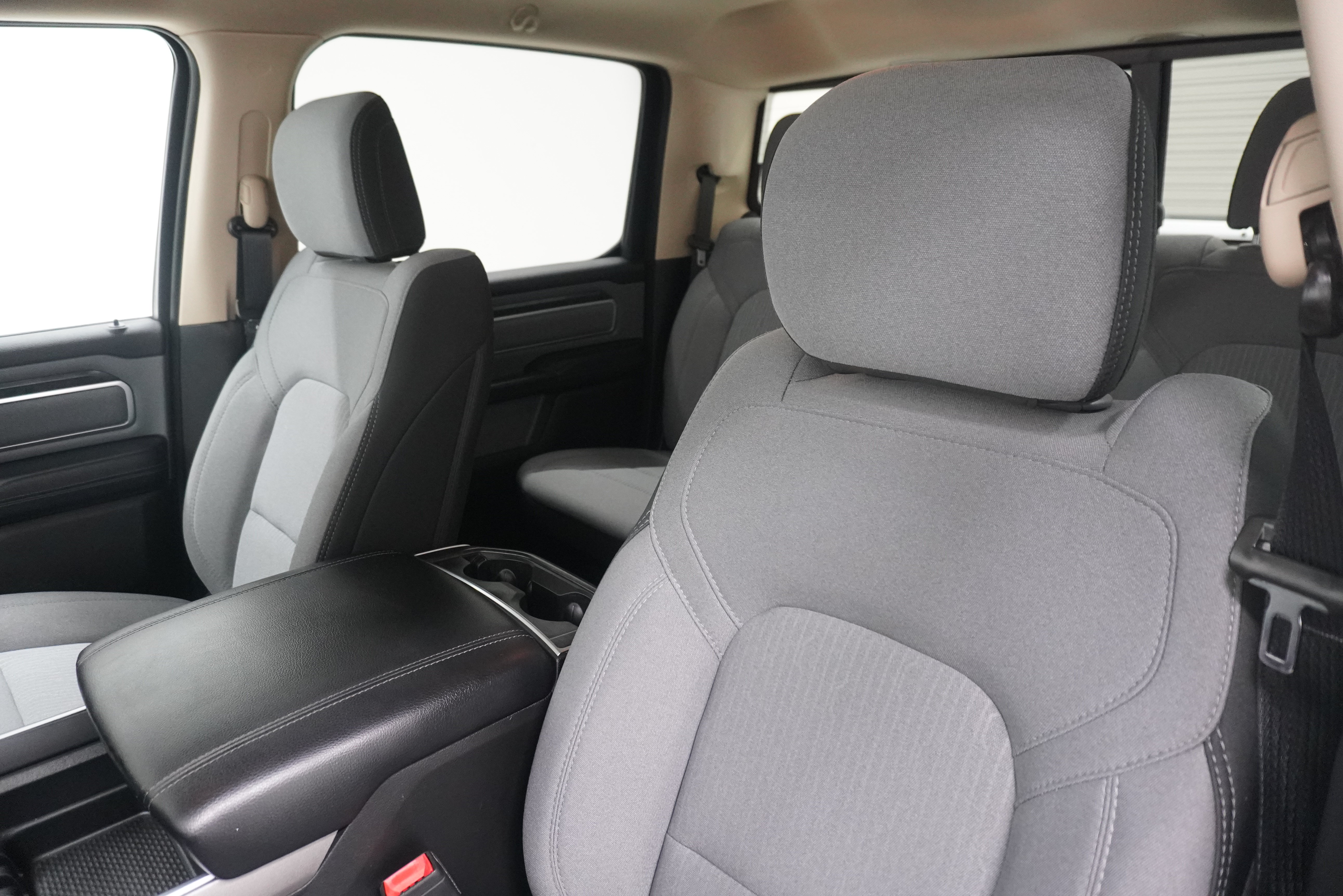 Used 2019 RAM 1500 Big Horn AWD/4WD image 11