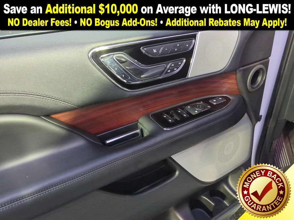 Used 2021 Lincoln Navigator Reserve image 16