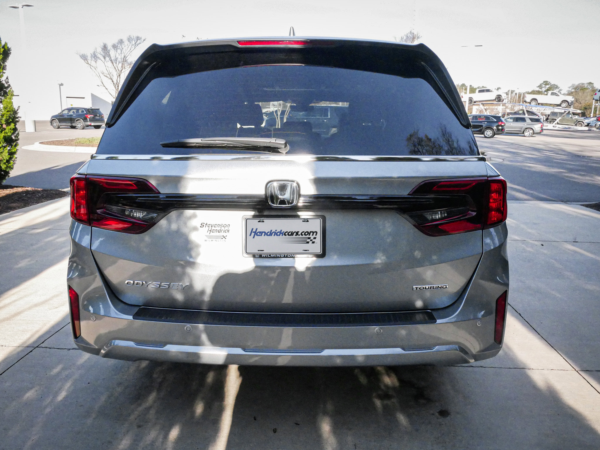 Certified 2025 Honda Odyssey Touring image 9