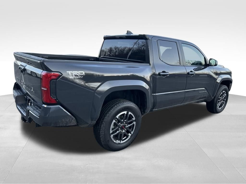 Certified 2025 Toyota Tacoma TRD Sport image 5