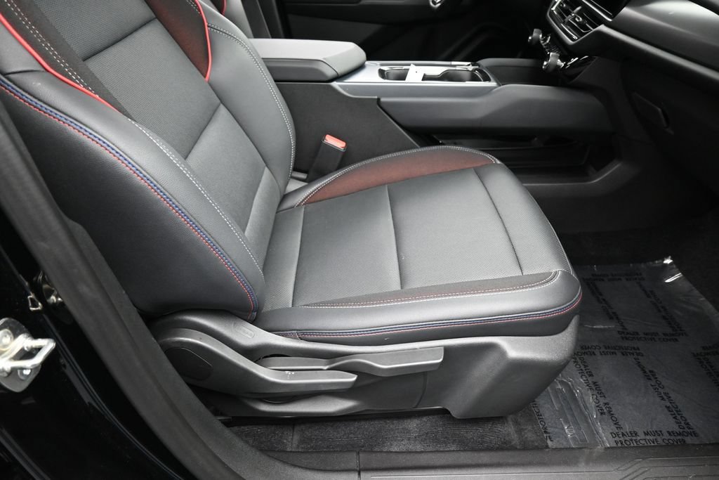 Used 2024 Chevrolet Equinox EV RS FWD image 47