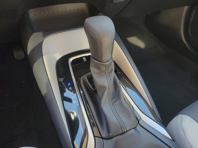 Used 2023 Toyota Corolla LE image 33