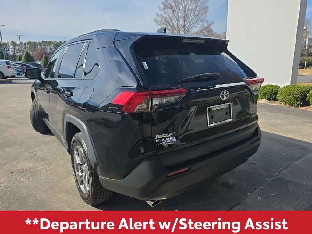 Used 2024 Toyota RAV4 XLE image 5