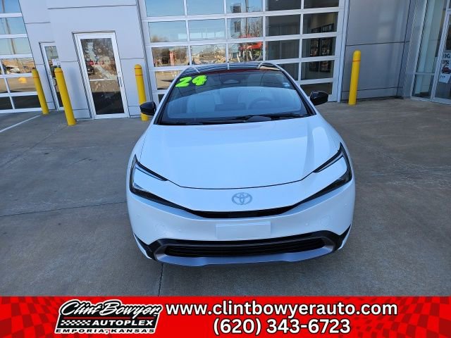 Used 2024 Toyota Prius Limited w/ Limited Premium Package video 2